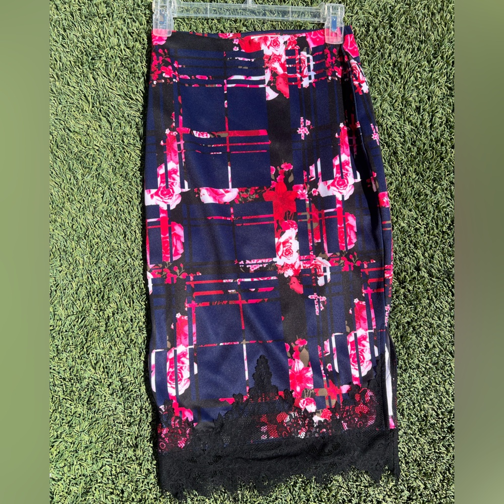 BISOU BISOU Navy Floral Lace Pencil Skirt - Pink Rose Print SIZE XS